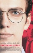 Basada en hechos reales narra ” la historia de Stephen Glass, un joven y prometedor periodista de Washington que en 1998 cae en desgracia cuando se descubre que se ha inventado la mitad de sus reportajes. Pocos meses después de ser nombrado director de The New Republic, Charles Lane despidió a Stephen Glass, el más joven de sus reporteros, por […]